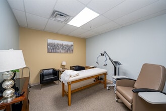 7760 W VOA Park Dr, West Chester, OH à louer Photo intérieure– Image 2 sur 10