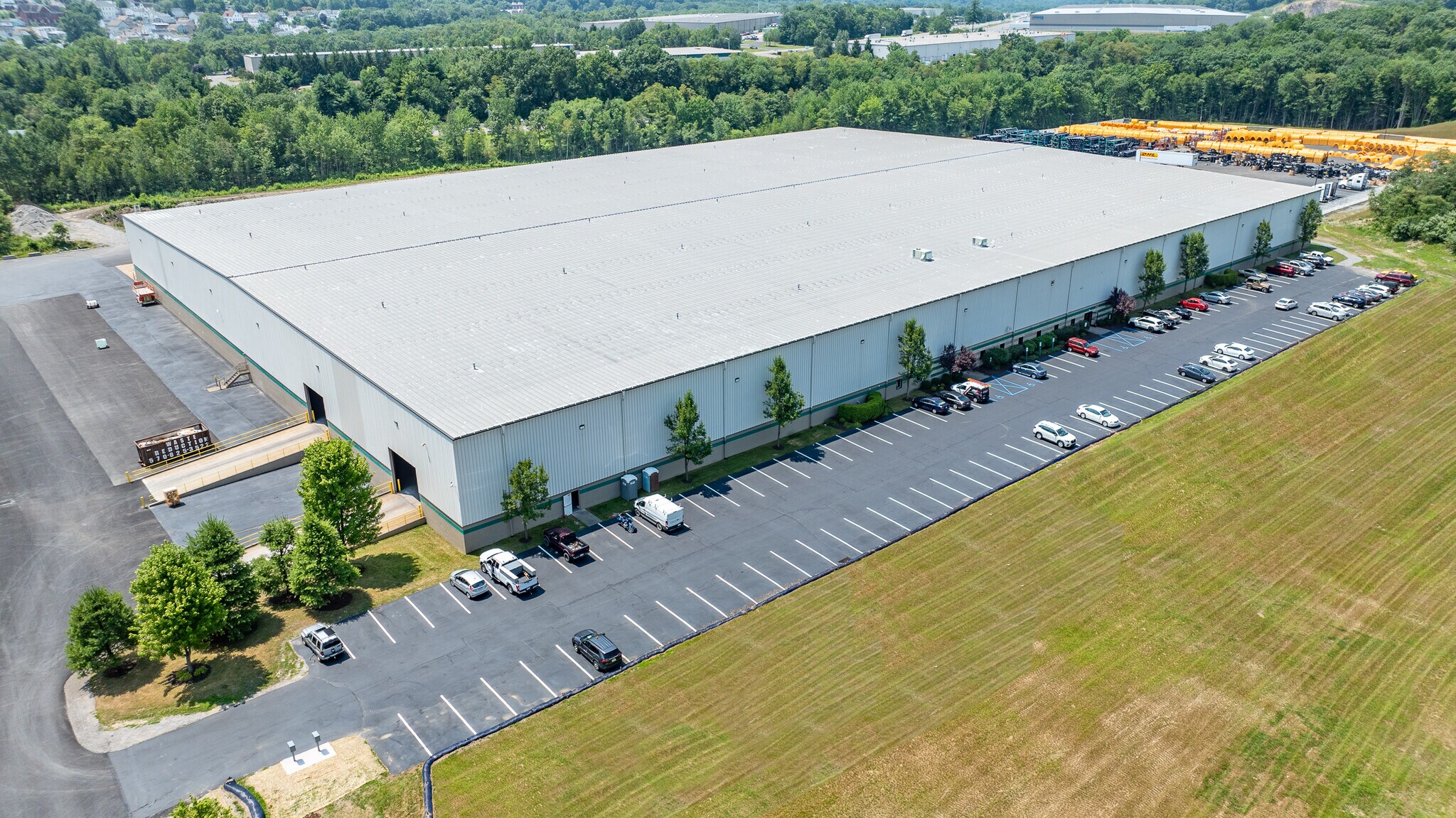 300 Lasley Ave, Wilkes Barre, PA à louer Photo de l’immeuble– Image 1 sur 7