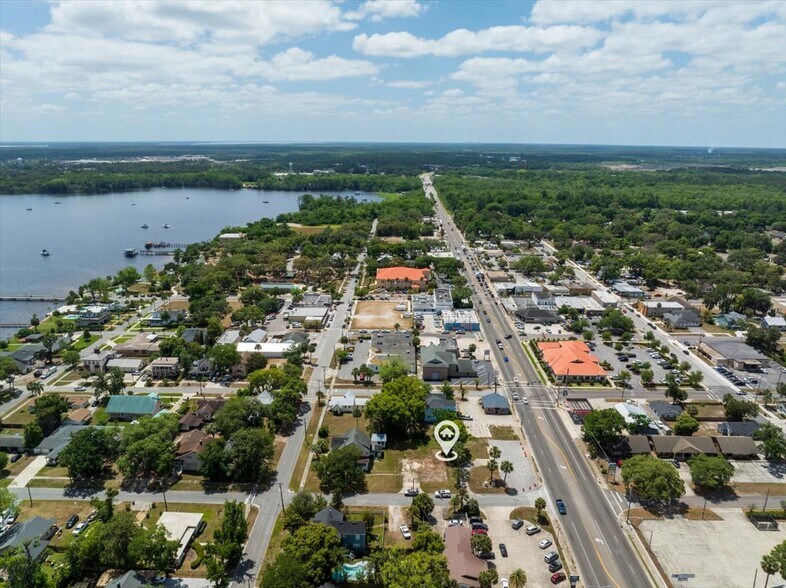 208 N Orange Ave, Green Cove Springs, FL à vendre - Aérien – Image 2 sur 4