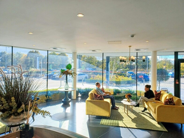 Wharfedale Rd, Wokingham à louer - Photo intérieure – Image 3 sur 23