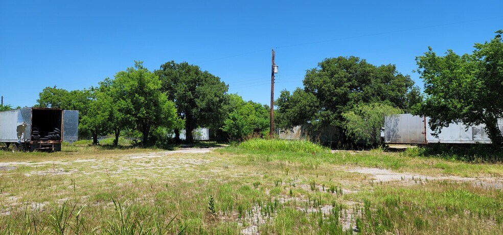 7305 Julius Schepps Fwy, Dallas, TX à vendre - Photo de l’immeuble – Image 3 sur 21