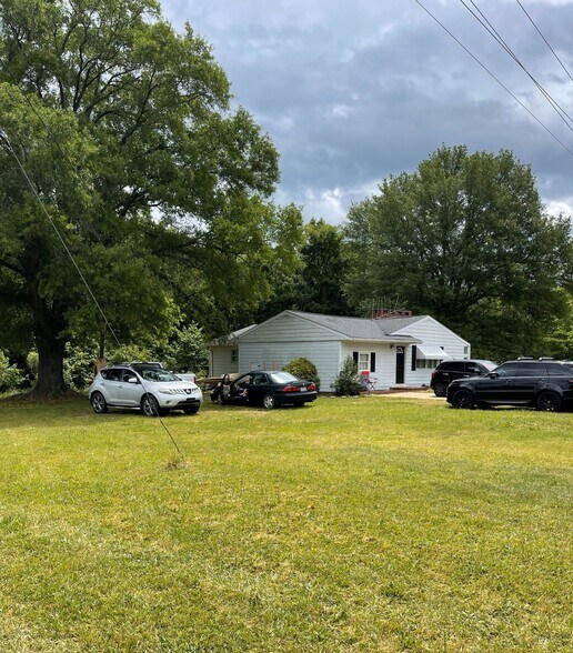 614 Tribal Rd, Blacksburg, SC à vendre - Photo de l’immeuble – Image 3 sur 13