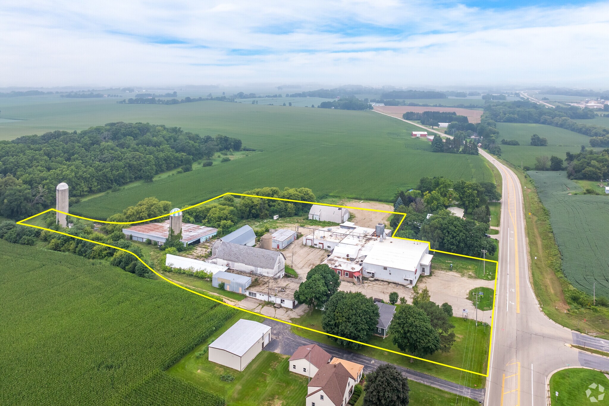 N3705 State Hwy 89, Jefferson, WI à vendre Photo de l’immeuble– Image 1 sur 25