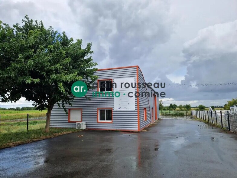 Local d’activités dans Loire-Authion à louer - Photo de l’immeuble – Image 1 sur 2