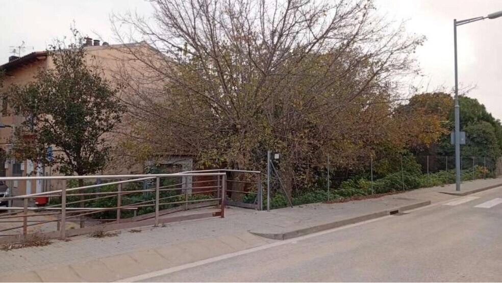 Terrain dans Santa Eulàlia de Ronçana, Barcelona à vendre - Photo de l’immeuble – Image 3 sur 4