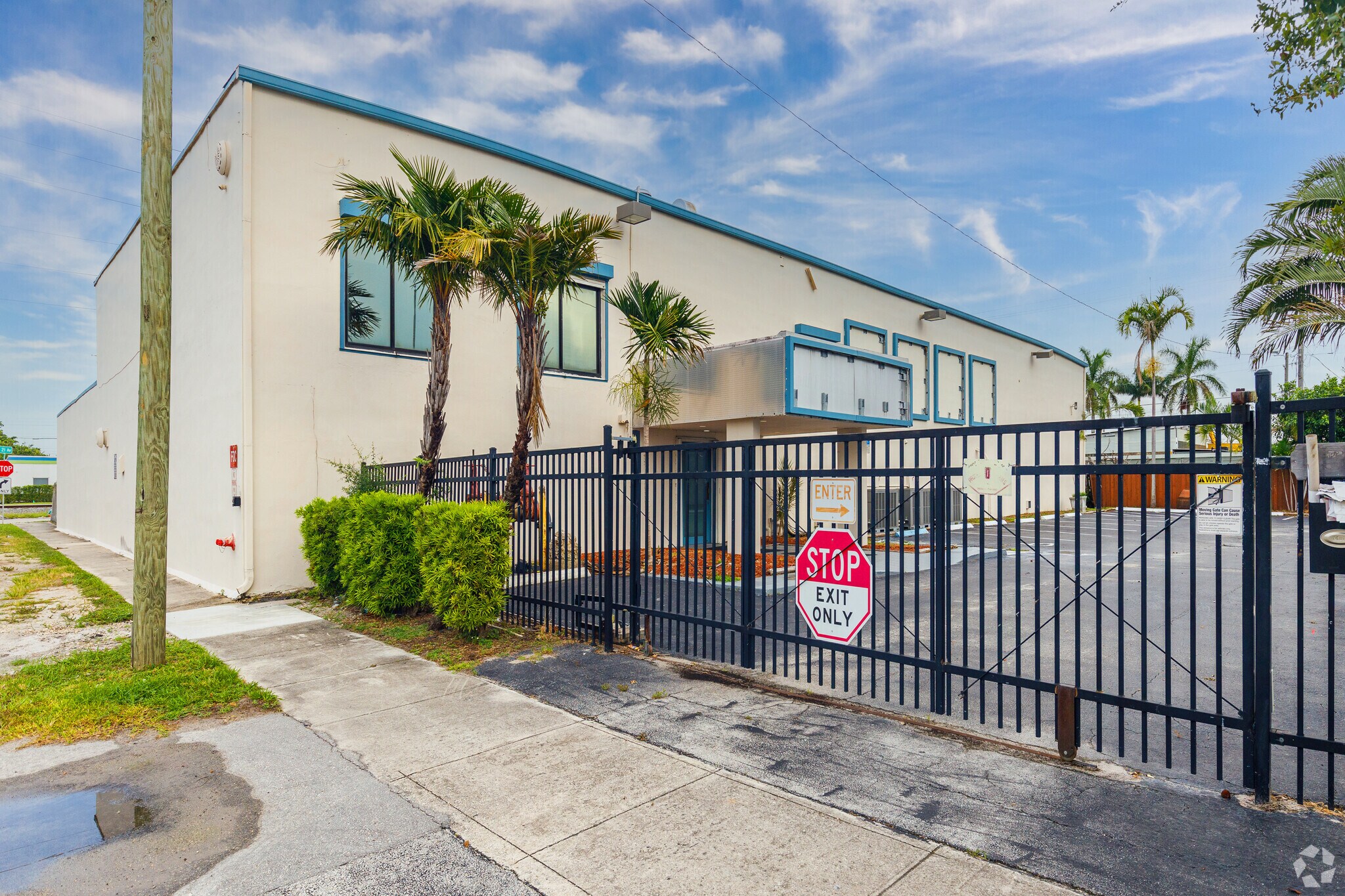 2055 Liberty St, Hollywood, FL à vendre Photo principale– Image 1 sur 26