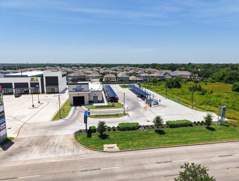 16607 FM 529 Rd, Houston, TX à vendre - Photo de l’immeuble – Image 3 sur 48