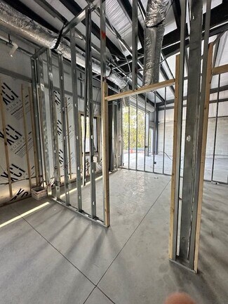 Plus de détails pour 4921 Lena Rd, Bradenton, FL - Industriel/Logistique à louer