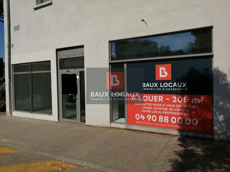 Bureau dans Sorgues à louer - Photo de l’immeuble – Image 3 sur 12