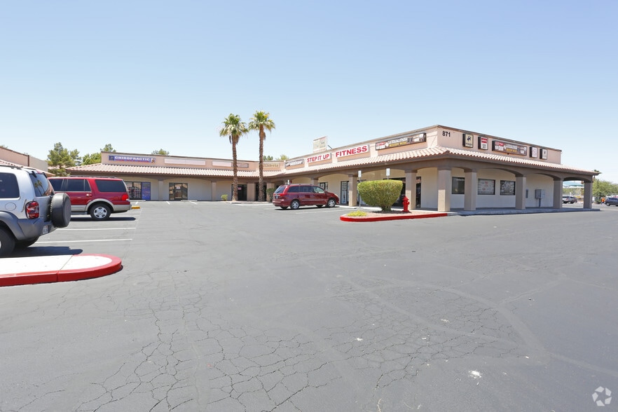 861 N Nellis Blvd, Las Vegas, NV à louer - Photo de l’immeuble – Image 2 sur 4