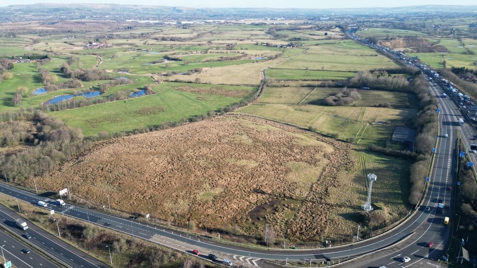 M62, Manchester à vendre - Photo principale – Image 1 sur 4