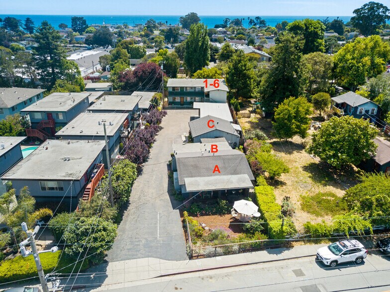 1450 Merrill St, Santa Cruz, CA à vendre - Photo de l’immeuble – Image 3 sur 21