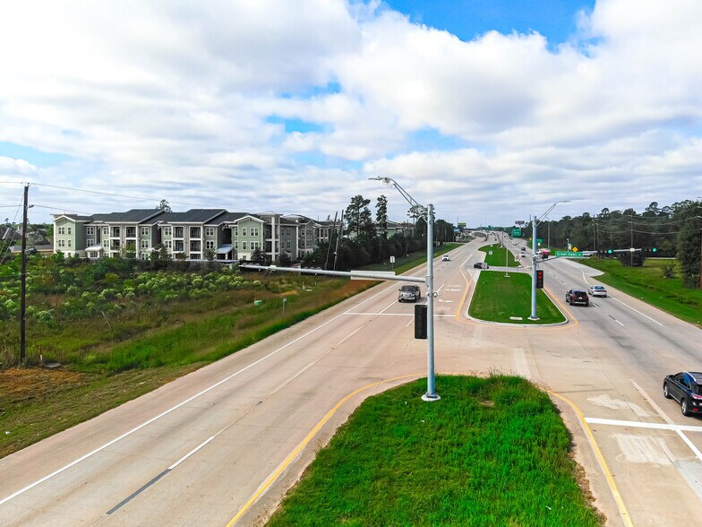 Highway 242, Conroe, TX à vendre - Photo de l’immeuble – Image 2 sur 19