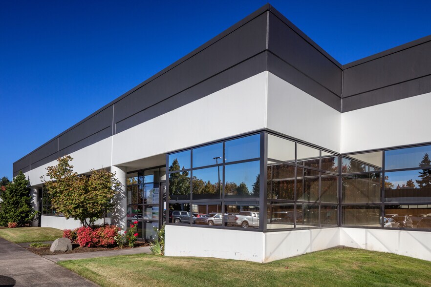 1815 NW 169th Pl, Beaverton, OR à louer - Photo de l’immeuble – Image 2 sur 25