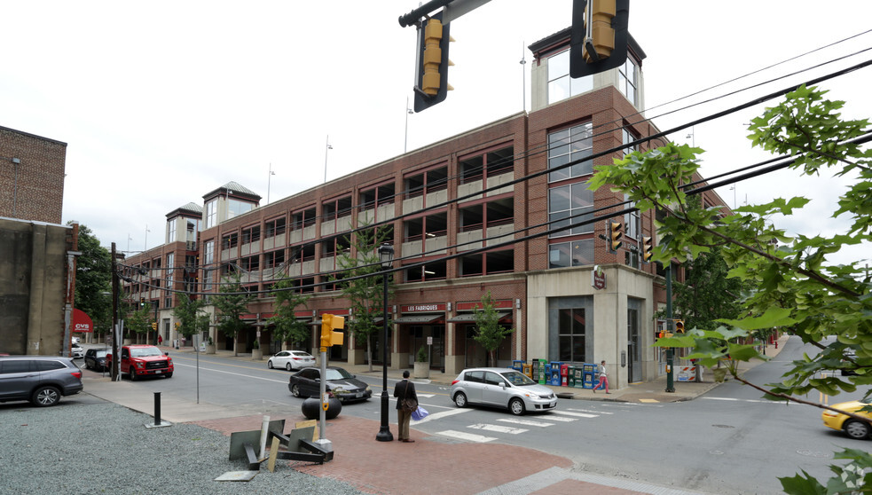 200-318 E Water St, Charlottesville, VA à vendre - Photo de l’immeuble – Image 2 sur 4