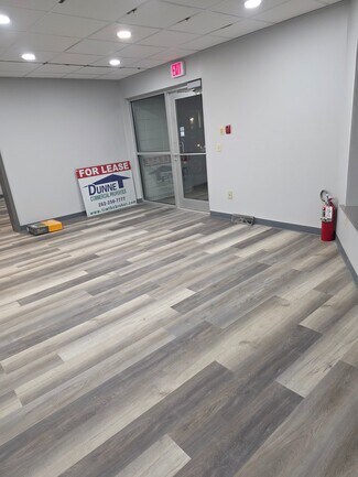 Plus de détails pour N91W17174 Appleton Ave, Menomonee Falls, WI - Bureau à louer