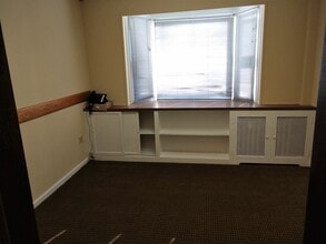 64 Hilton Ave, Hempstead, NY à louer Photo intérieure– Image 1 sur 3