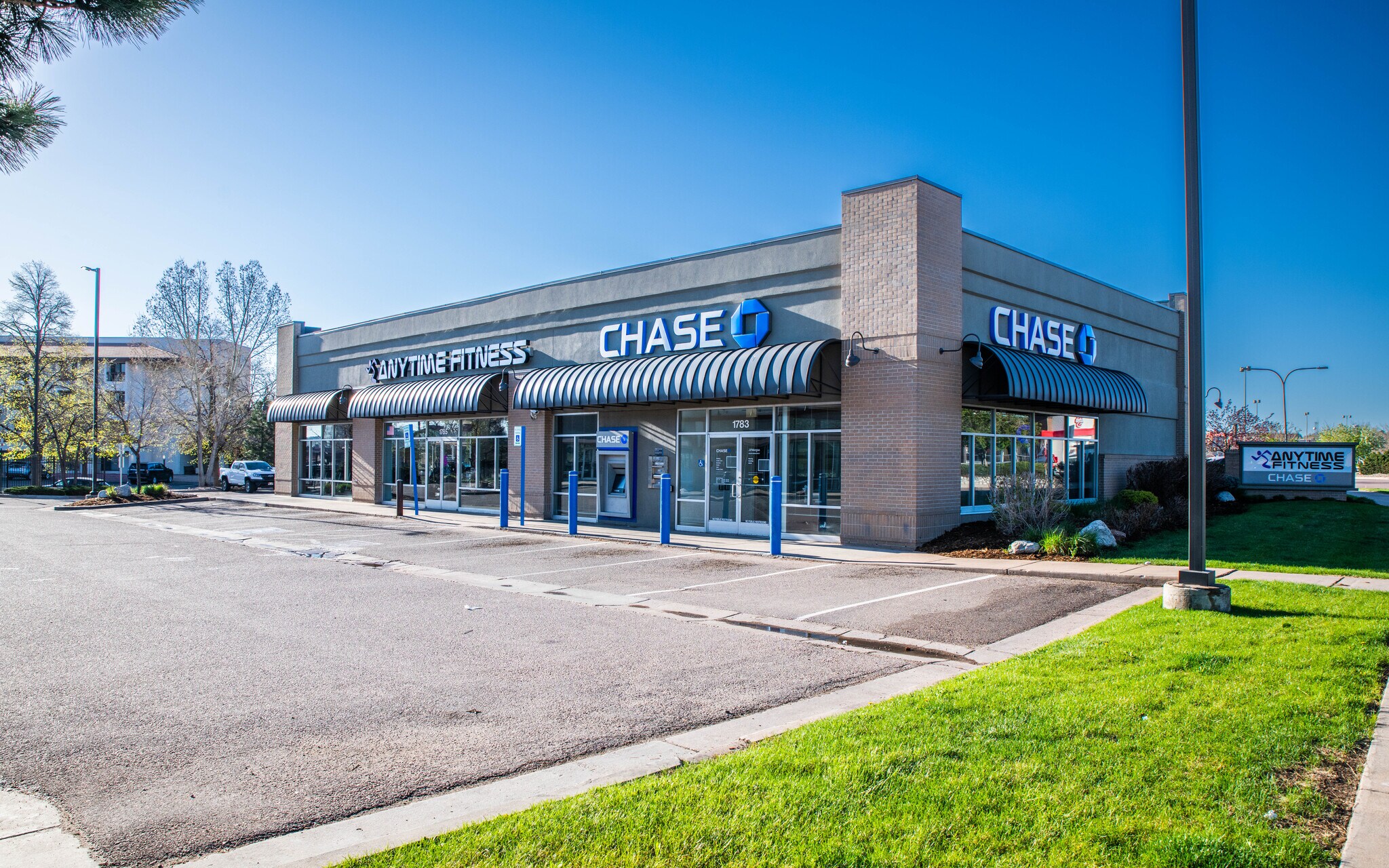 1783-1785 E Cheyenne Mountain Blvd, Colorado Springs, CO à louer Photo principale– Image 1 sur 15