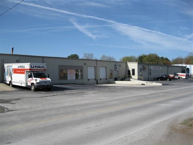 809 E 20th St, Cookeville, TN à vendre Photo principale– Image 1 sur 3