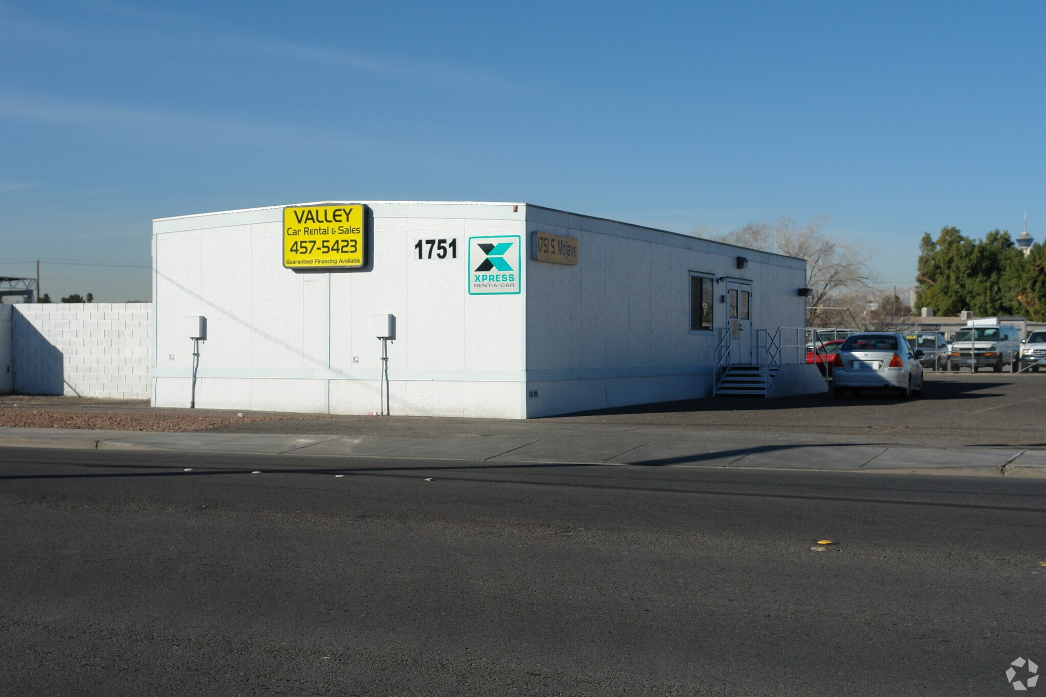 1751 S Mojave Rd, Las Vegas, NV à louer Photo principale– Image 1 sur 5