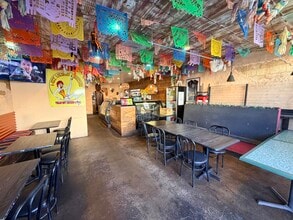 1253 Vine St, Los Angeles, CA à louer Photo intérieure– Image 2 sur 15