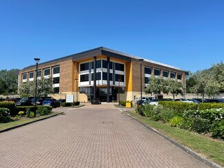 Plus de détails pour Whitehill Way, Swindon - Bureau à louer