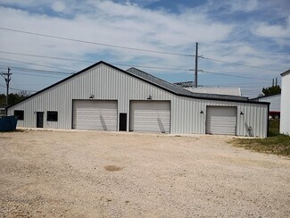 Plus de détails pour 808-812 E Kennedale Pky, Kennedale, TX - Industriel/Logistique à louer