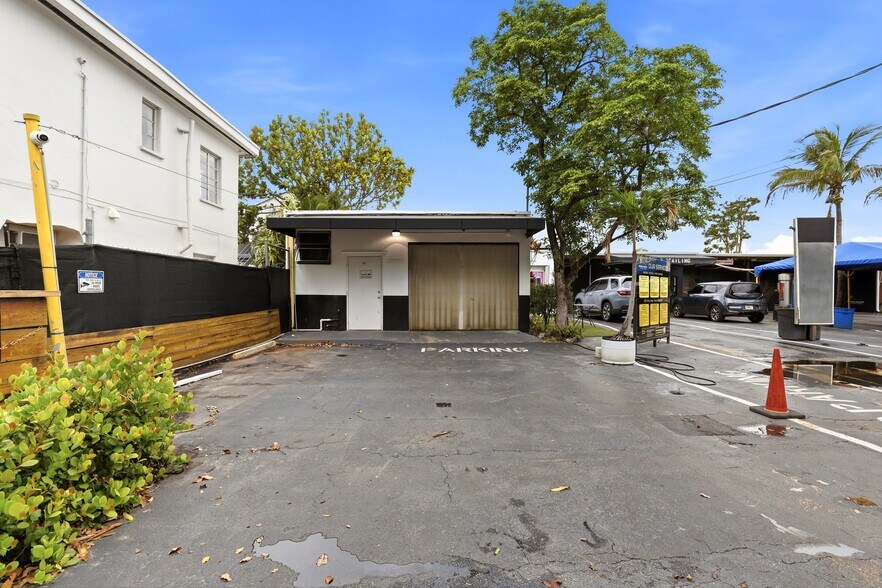 824 N Dixie Hwy, Lake Worth, FL à louer - Photo de l’immeuble – Image 2 sur 31