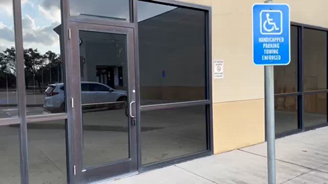 11006 Spencer Hwy, La Porte, TX à louer - Vidéo sur l’annonce professionnelle – Image 2 sur 5