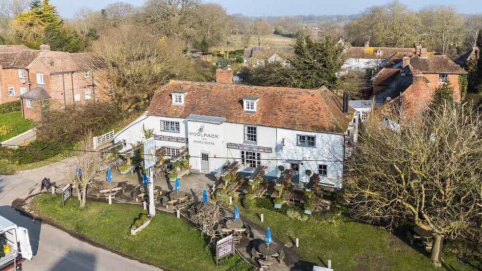 Church Rd, Warehorne à vendre - Photo de l’immeuble – Image 1 sur 13