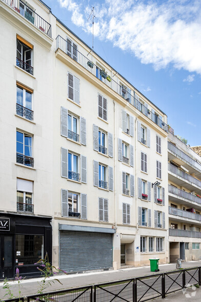 27 Rue De Citeaux, Paris à louer - Photo principale – Image 1 sur 1