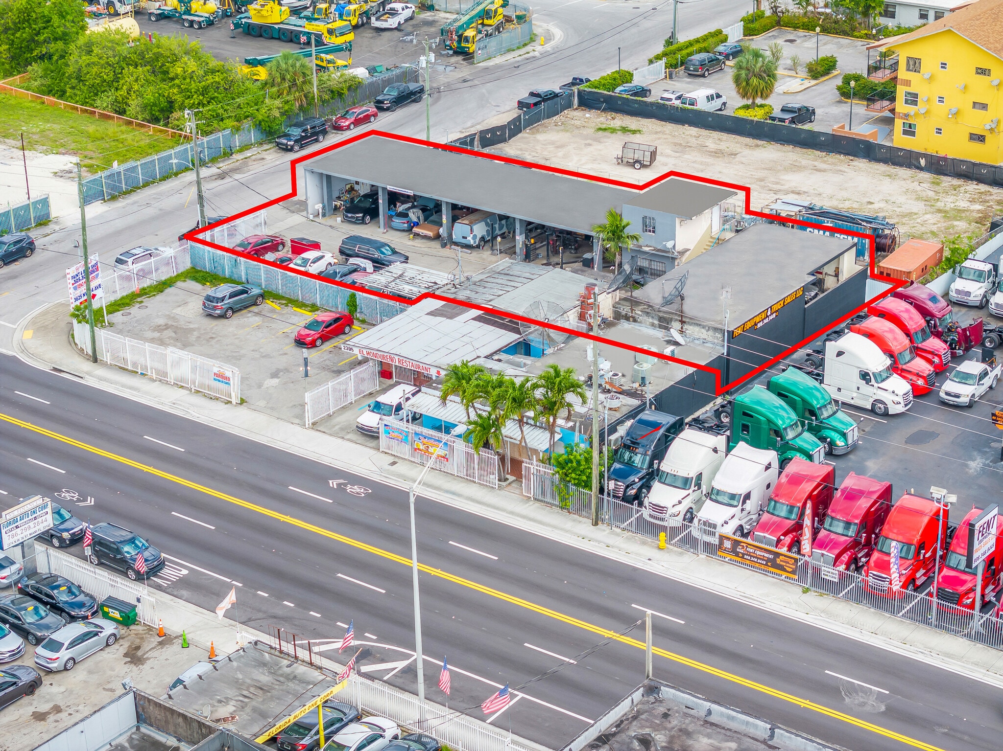 2395 NW 36th St, Miami, FL à louer Photo intérieure– Image 1 sur 22