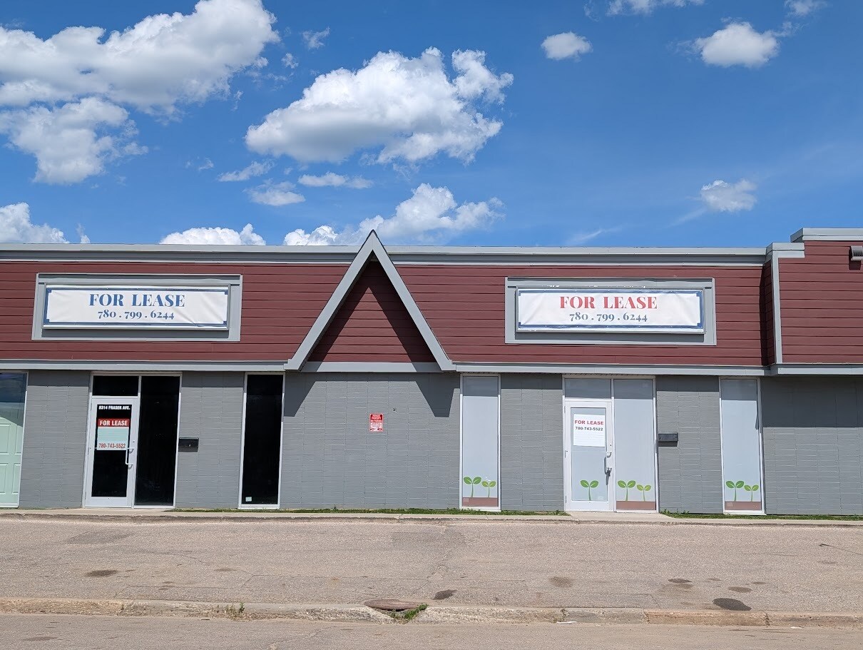 8312-8314 Fraser Av, Fort McMurray, AB à louer Photo de l’immeuble– Image 1 sur 14