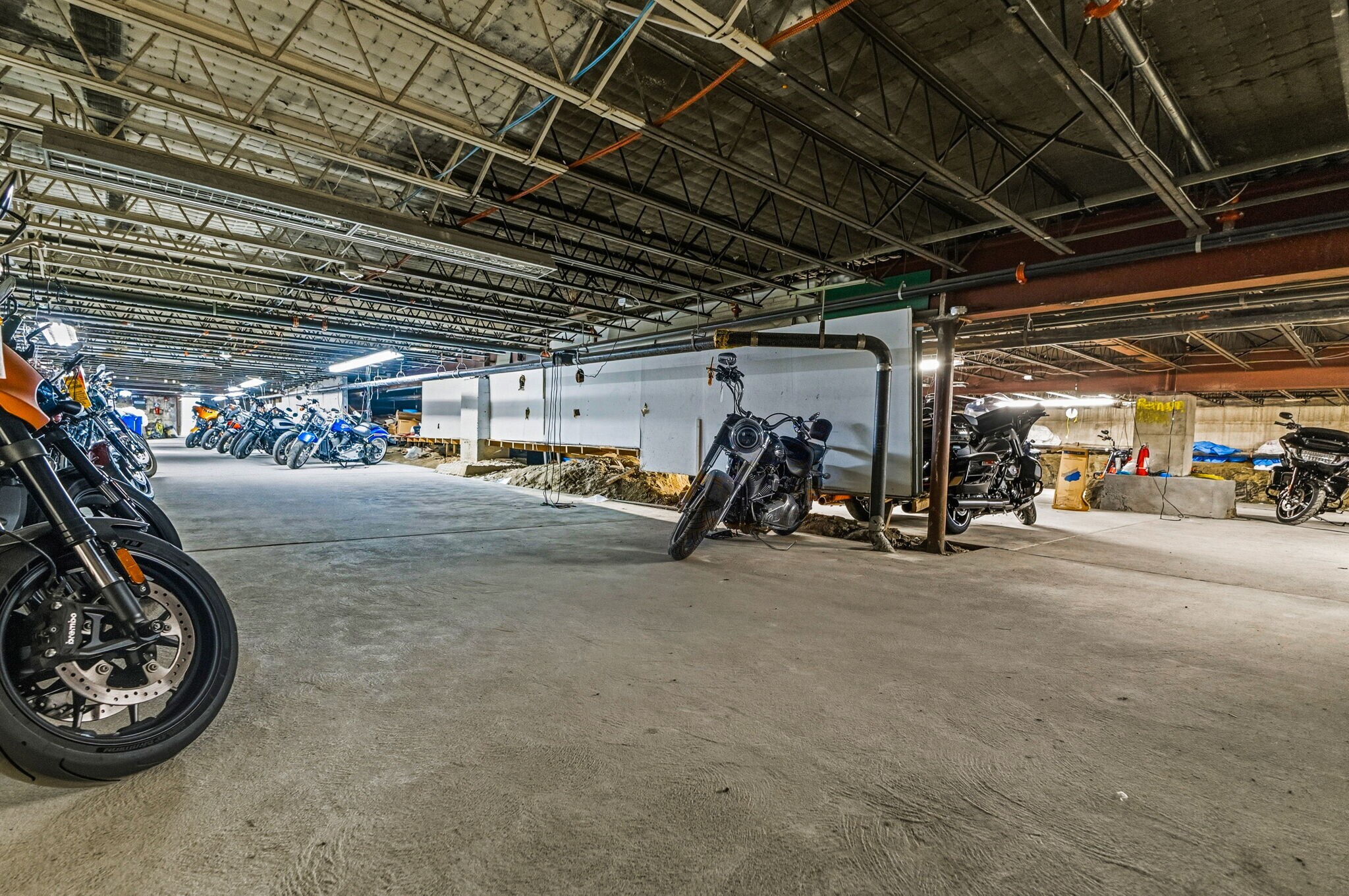 8 Industrial Ln, New Rochelle, NY à vendre Photo intérieure– Image 1 sur 3