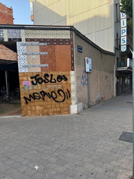 Industriel/Logistique dans Terrassa, Barcelona à vendre - Photo de l’immeuble – Image 2 sur 3