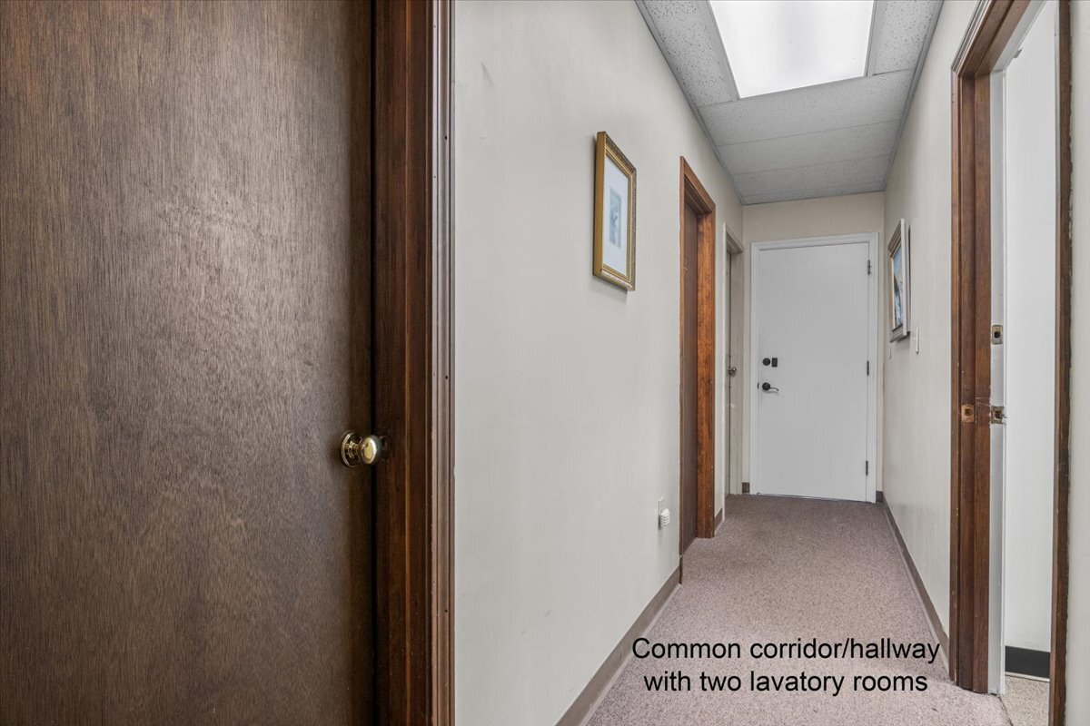 478 Torrey St, Brockton, MA 02301 - Lot 9 -  - Photo intérieure - Image 1 of 30