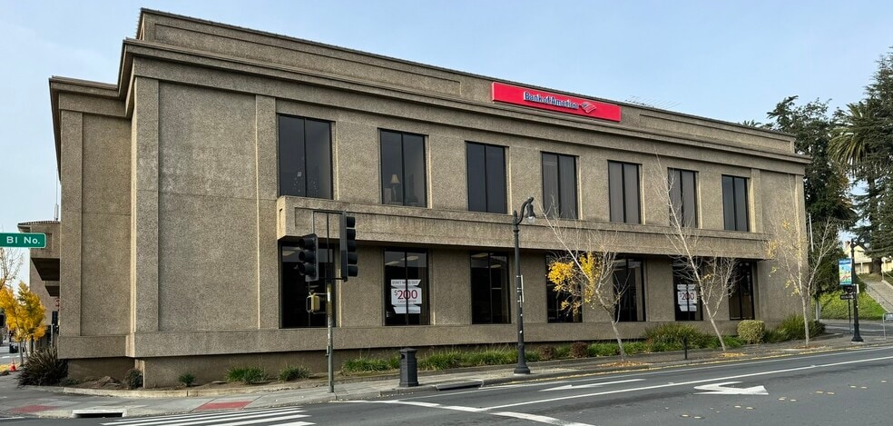 200 Kentucky St, Petaluma, CA à louer - Photo de l’immeuble – Image 3 sur 6