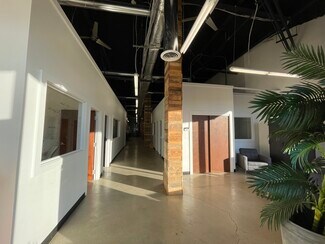 Plus de détails pour 50 Stewart Ave, Huntington, NY - Bureau à louer