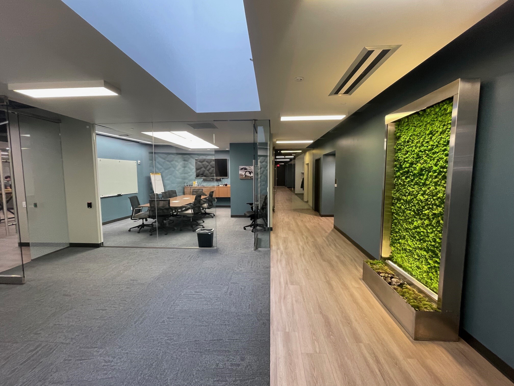 1 Qbe Way, Sun Prairie, WI à louer Photo principale– Image 1 sur 6