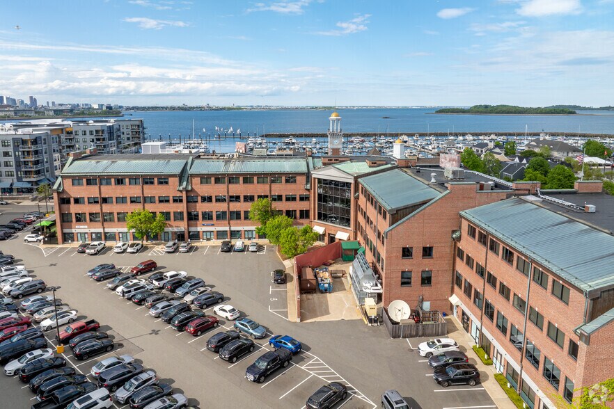 500 Victory Rd, Quincy, MA à louer - Photo de l’immeuble – Image 2 sur 5
