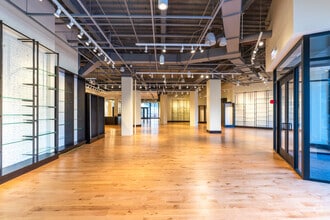 1457 N Halsted St, Chicago, IL à louer Photo intérieure– Image 2 sur 11