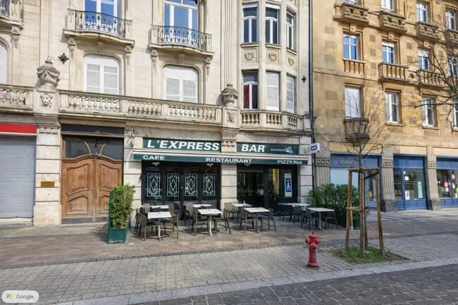 Plus de détails pour Local commercial à vendre