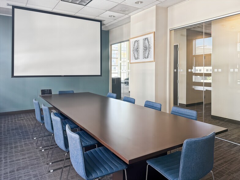 199 E Montgomery Ave, Rockville, MD à louer - Photo de l’immeuble – Image 3 sur 9