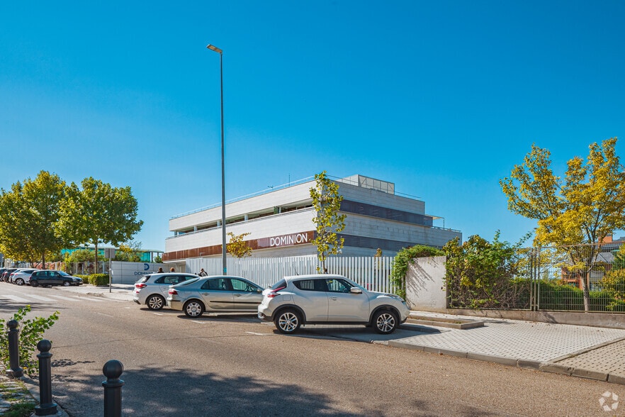 Calle José Echegaray, 1, Las Rozas de Madrid, Madrid à louer - Photo de l’immeuble – Image 3 sur 3