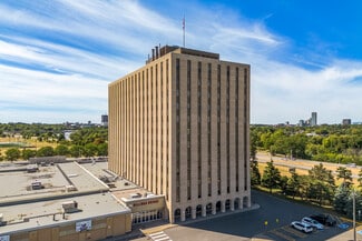 Plus de détails pour 2323 Riverside Dr, Ottawa, ON - Bureau à louer