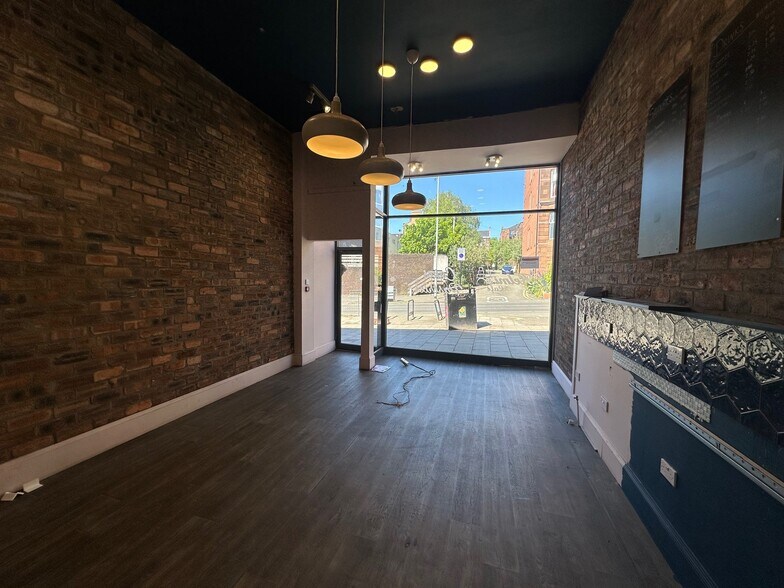 33 Clarence Dr, Glasgow à louer - Photo de l’immeuble – Image 3 sur 3