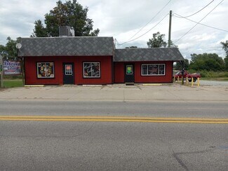 Plus de détails pour 700 Liberty Ave, West College Corner, IN - Local commercial à vendre