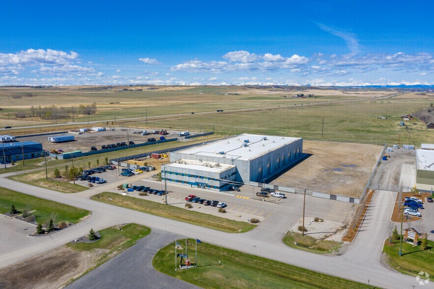 64230 393rd Loop E, Okotoks, AB à vendre - Aérien – Image 3 sur 4