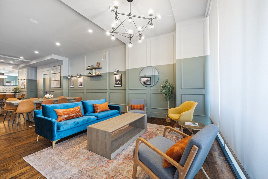 2521 N Halsted St, Chicago, IL à louer - Photo de l’immeuble – Image 3 sur 30