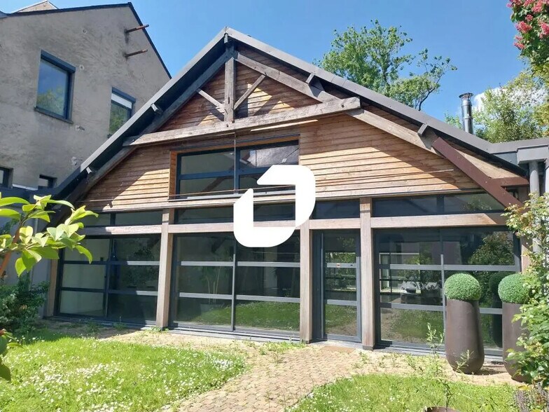 Bureau dans Nantes à vendre - Photo de l’immeuble – Image 1 sur 16
